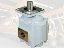 How to check oil leakage of the hydraulic pump test bench?